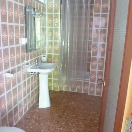 Chalet Cap Blanc Este, Nº 2 *